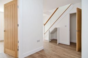 Photo 30- click for photo gallery